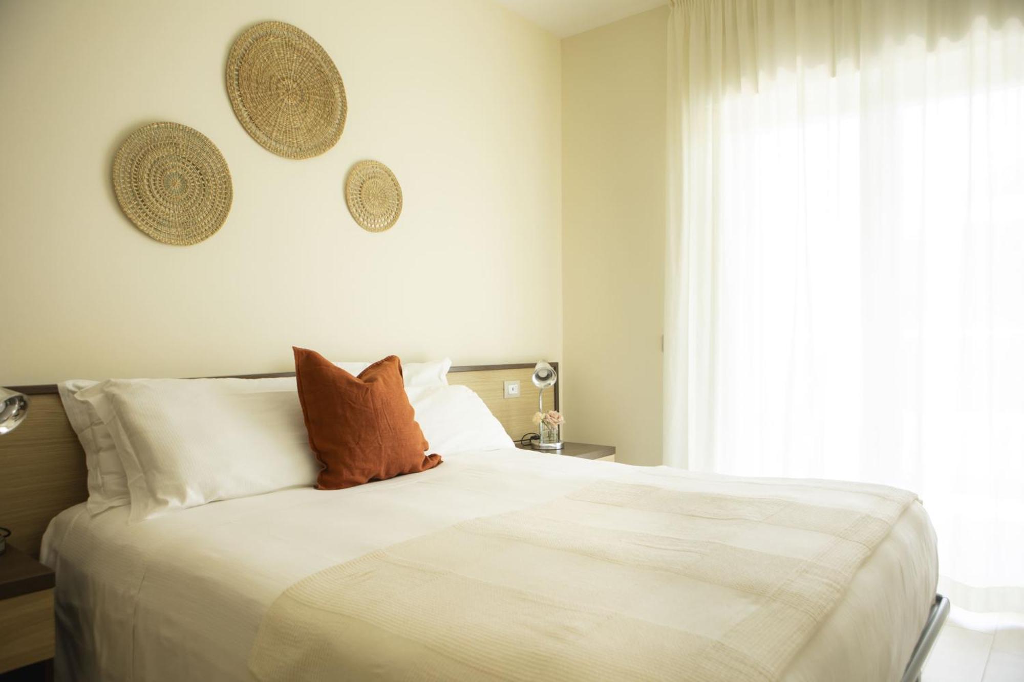Residenze Roscioli Aparthotel Roseto Degli Abruzzi Exterior photo